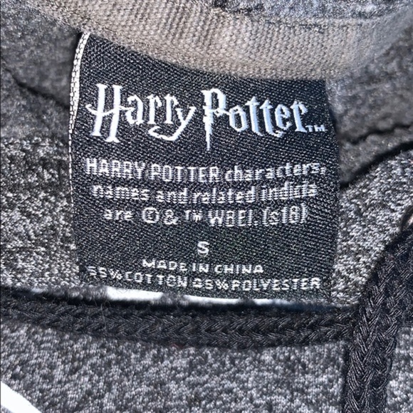 Harry Potter Sweatshirt - Picture 7 of 7